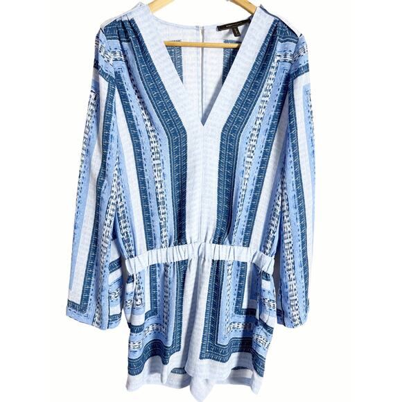 BCBGMaxAzria Blue Striped Print Long Sleeve V-Neck Romper Size XS - Picture 1 of 6